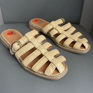 DV Dolce Vita Fyona Flat Fabric Sandal Raffia Tan Women’s Size 9.5
